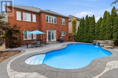 1213 LINDENROCK DRIVE Oakville (JC Joshua Creek) Ontario photo 4