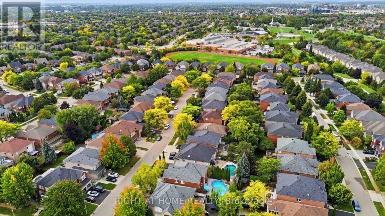 1213 LINDENROCK DRIVE, Oakville (JC Joshua Creek), Ontario, L6H6W2