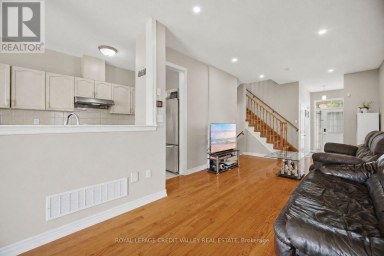 7443 RUSSIAN OLIVE CLOSE Mississauga (Lisgar) Ontario photo 10