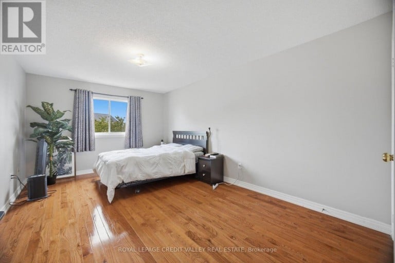 7443 RUSSIAN OLIVE CLOSE, Mississauga (Lisgar), Ontario, L5N8N7