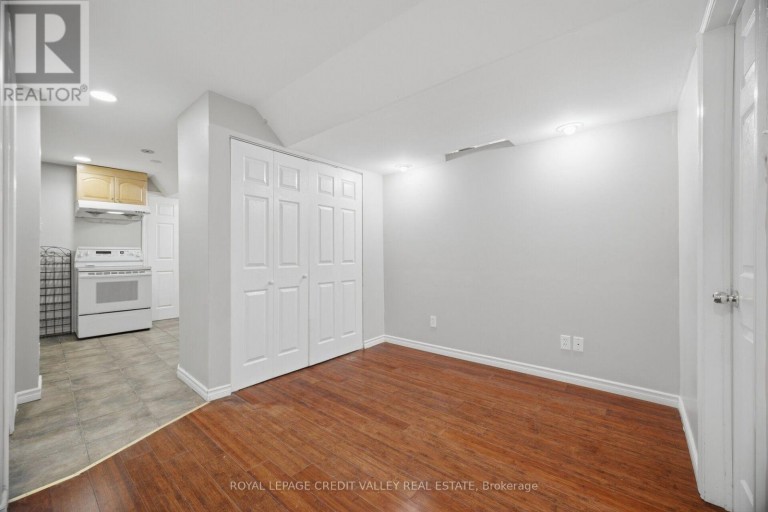 7443 RUSSIAN OLIVE CLOSE, Mississauga (Lisgar), Ontario, L5N8N7