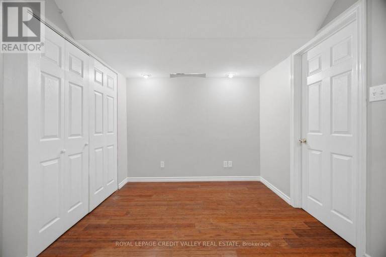 7443 RUSSIAN OLIVE CLOSE, Mississauga (Lisgar), Ontario, L5N8N7