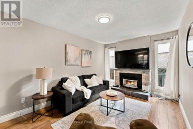 640 HILLCROFT STREET Oshawa (Eastdale) Ontario photo 16