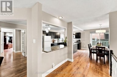 640 HILLCROFT STREET Oshawa (Eastdale) Ontario photo 17