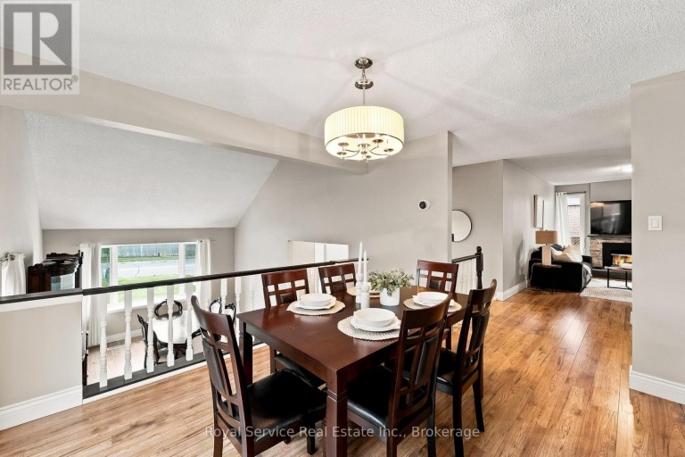 640 HILLCROFT STREET, Oshawa (Eastdale), Ontario, L1G7K6