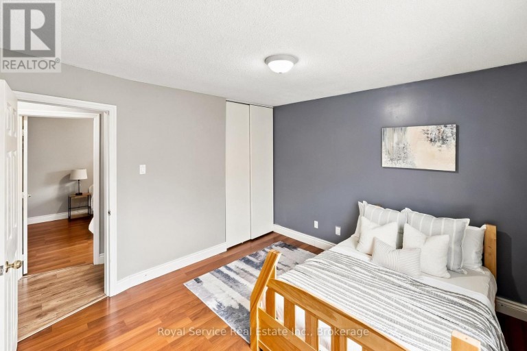 640 HILLCROFT STREET, Oshawa (Eastdale), Ontario, L1G7K6