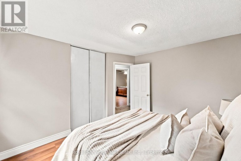 640 HILLCROFT STREET, Oshawa (Eastdale), Ontario, L1G7K6
