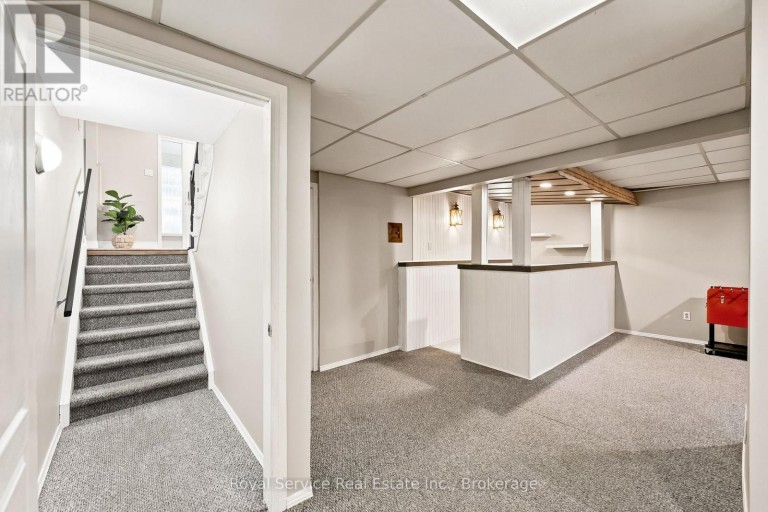 640 HILLCROFT STREET, Oshawa (Eastdale), Ontario, L1G7K6