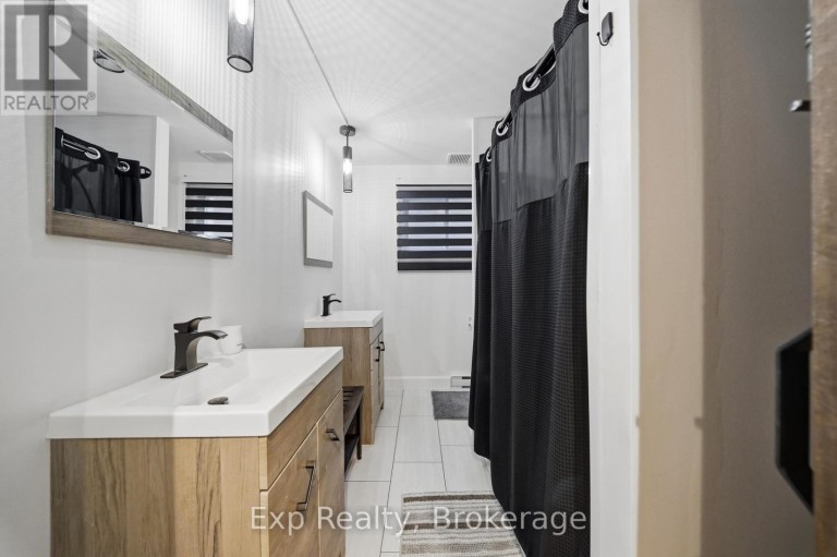 70 TRIPP BOULEVARD, Quinte West (Trenton Ward), Ontario, K8V5P6