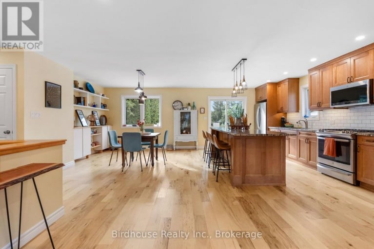 25 KIRKCONNELL ROAD, Kawartha Lakes (Lindsay), Ontario, K9V6E7