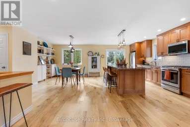 25 KIRKCONNELL ROAD Kawartha Lakes (Lindsay) Ontario photo 8