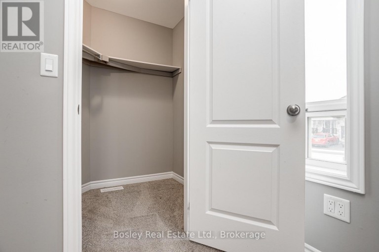 11 TOLMAN STREET, Brighton, Ontario, K0K1H0