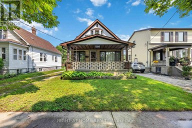 208 ROSS AVENUE Sarnia Ontario photo 1