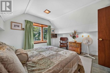 208 ROSS AVENUE Sarnia Ontario photo 21