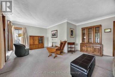 208 ROSS AVENUE Sarnia Ontario photo 5