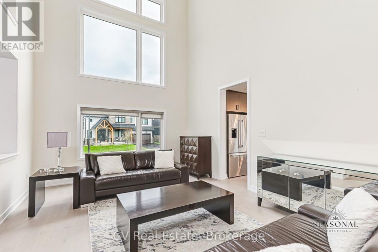 157 SPRINGSIDE CRESCENT, Blue Mountains, Ontario, L9Y5L3