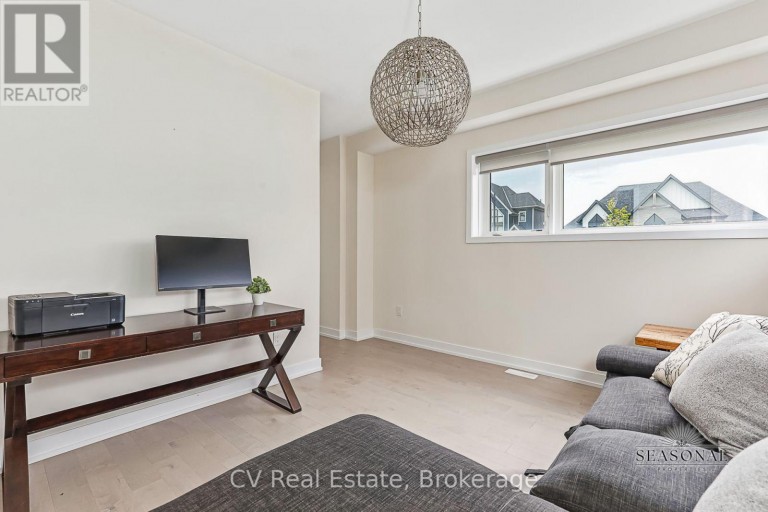 157 SPRINGSIDE CRESCENT, Blue Mountains, Ontario, L9Y5L3