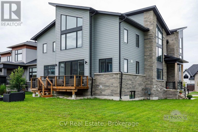 157 SPRINGSIDE CRESCENT, Blue Mountains, Ontario, L9Y5L3