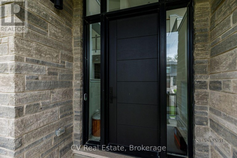 157 SPRINGSIDE CRESCENT, Blue Mountains, Ontario, L9Y5L3