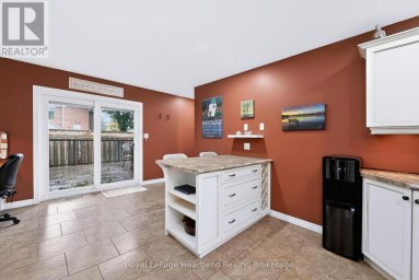 54 TRAFALGAR STREET Goderich (Goderich (Town)) Ontario photo 16