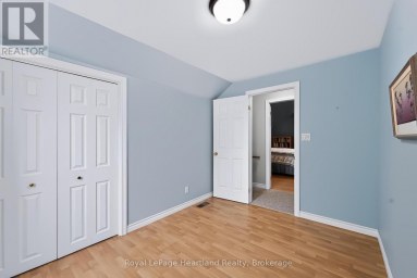 54 TRAFALGAR STREET Goderich (Goderich (Town)) Ontario photo 23