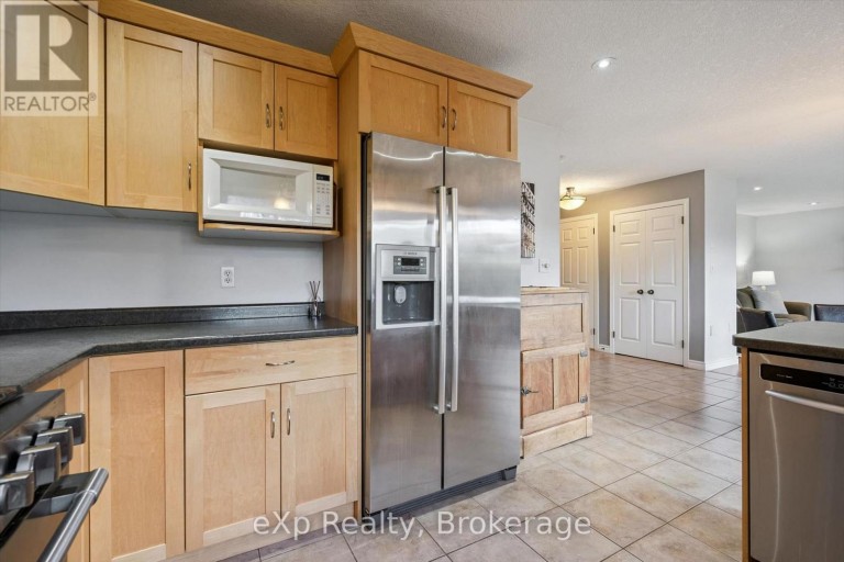 128 KEATING DRIVE, Centre Wellington (Elora/Salem), Ontario, N0B1S0