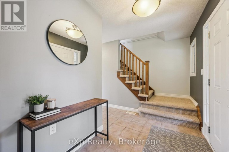 128 KEATING DRIVE, Centre Wellington (Elora/Salem), Ontario, N0B1S0