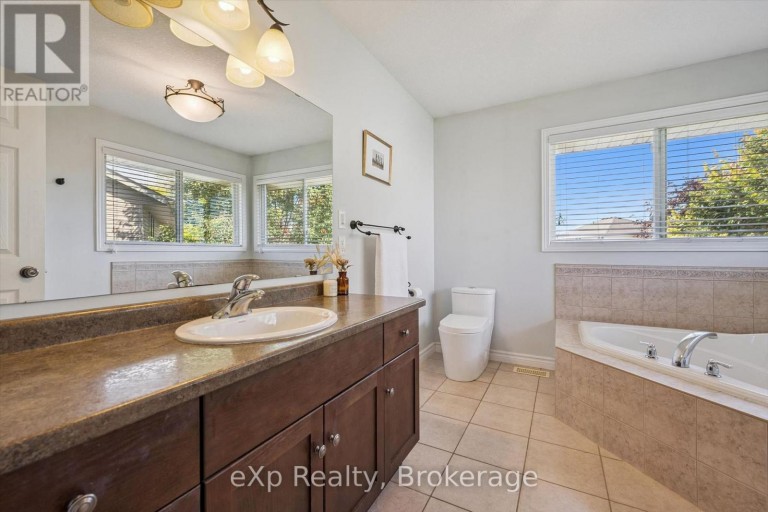 128 KEATING DRIVE, Centre Wellington (Elora/Salem), Ontario, N0B1S0
