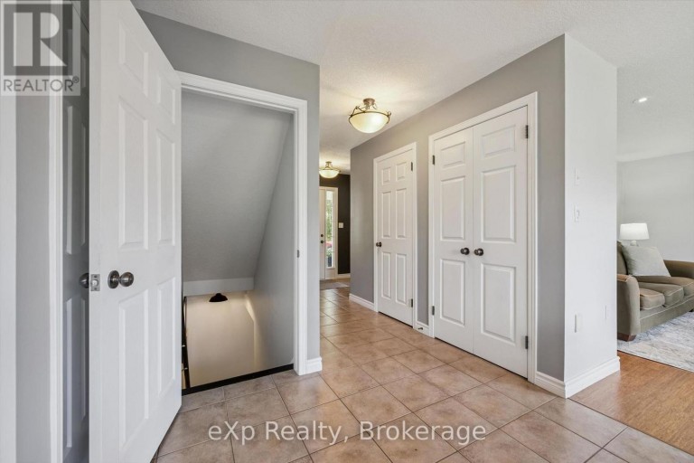 128 KEATING DRIVE, Centre Wellington (Elora/Salem), Ontario, N0B1S0
