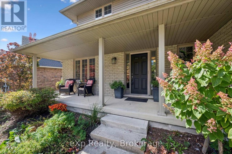 128 KEATING DRIVE, Centre Wellington (Elora/Salem), Ontario, N0B1S0