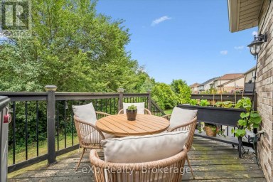 41 WESTRA DRIVE Guelph (Willow West/Sugarbush/West Acres) Ontario photo 40
