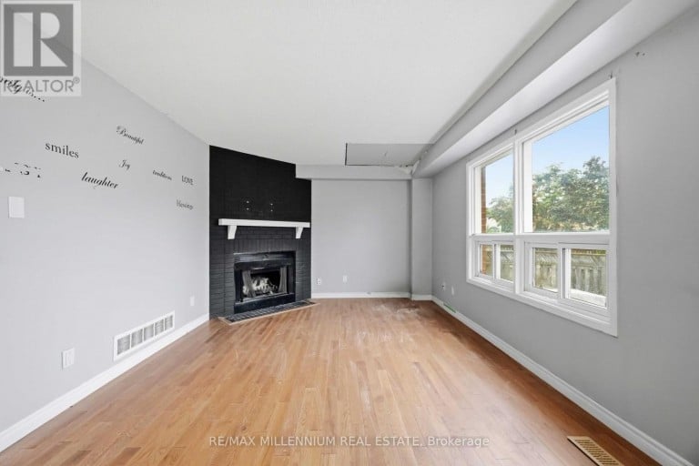 113 GLENABBEY DRIVE, Clarington (Courtice), Ontario, L1E2B6