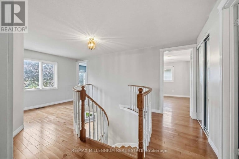 113 GLENABBEY DRIVE, Clarington (Courtice), Ontario, L1E2B6