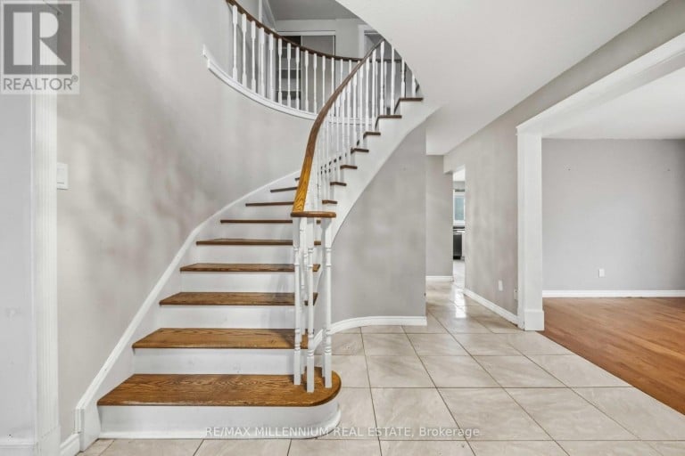 113 GLENABBEY DRIVE, Clarington (Courtice), Ontario, L1E2B6