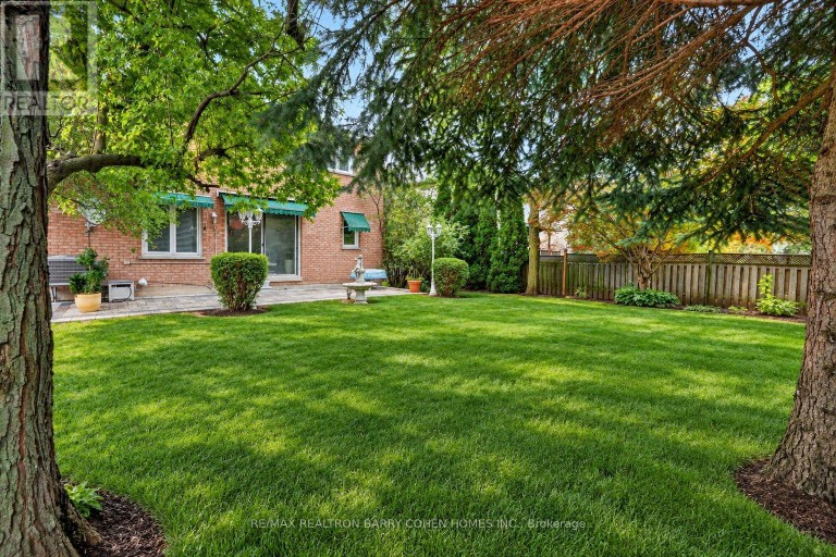 50 OAKHURST DRIVE, Vaughan (Beverley Glen), Ontario, L4J7V3