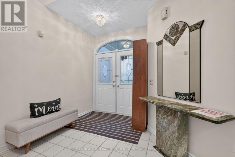 50 OAKHURST DRIVE, Vaughan (Beverley Glen), Ontario, L4J7V3
