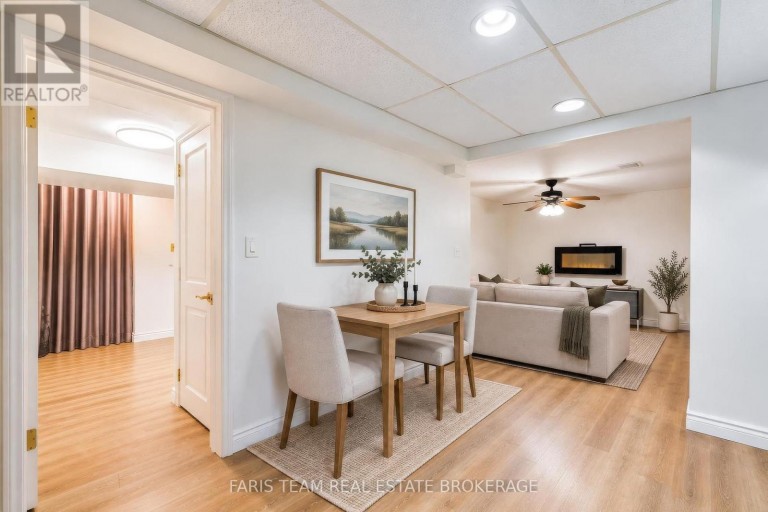 172 ALBIN ROAD, Tay (Waubaushene), Ontario, L0K2C0