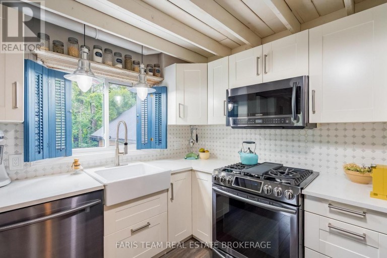 172 ALBIN ROAD, Tay (Waubaushene), Ontario, L0K2C0