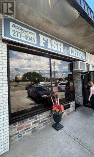 1020 BURNAMTHORPE ROAD E, Mississauga (Hurontario), Ontario, L4Y2X6