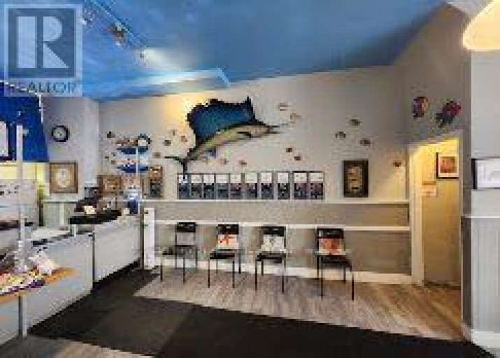 1020 BURNAMTHORPE ROAD E, Mississauga (Hurontario), Ontario, L4Y2X6