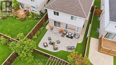 884 REEVES AVENUE London North (North I) Ontario photo 46