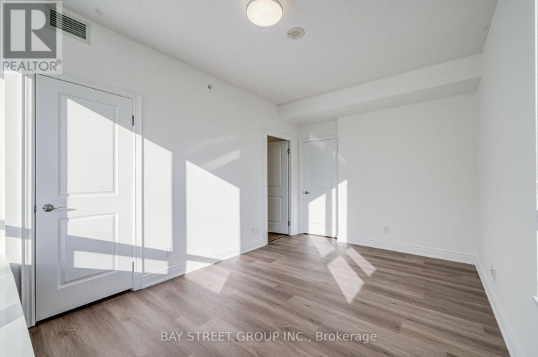 1102 - 89 SOUTH TOWN CENTRE BOULEVARD, Markham (Unionville), Ontario, L6G0E8