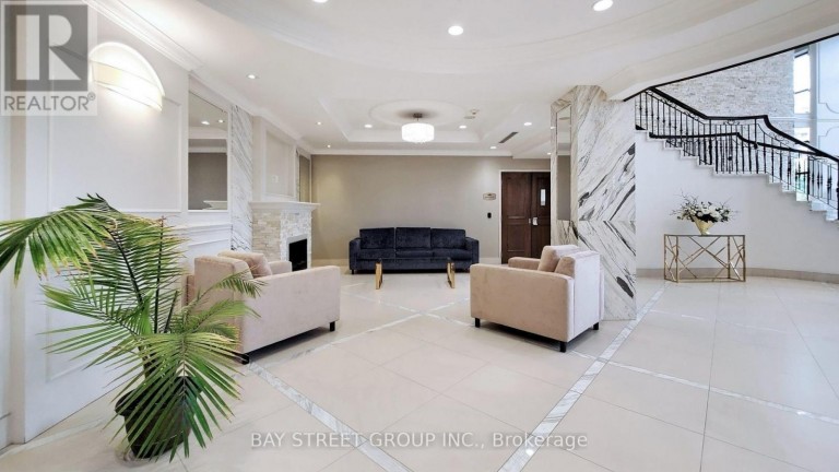 1102 - 89 SOUTH TOWN CENTRE BOULEVARD, Markham (Unionville), Ontario, L6G0E8