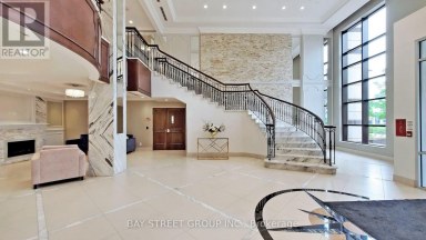 1102 - 89 SOUTH TOWN CENTRE BOULEVARD Markham (Unionville) Ontario photo 6