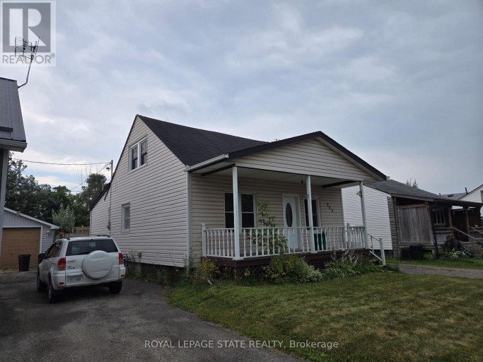 325 SIMPSON AVENUE, Welland (Lincoln/Crowland), Ontario, L3B4Y7