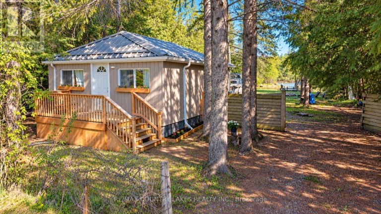 77 MCGUIRE BEACH ROAD, Kawartha Lakes (Carden), Ontario, K0M2B0