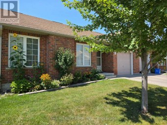 11 - 100 STROUD CRESCENT London South (South X) Ontario photo 2
