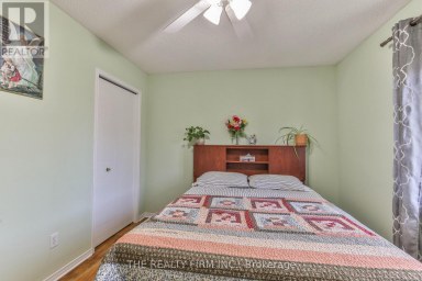 11 - 100 STROUD CRESCENT London South (South X) Ontario photo 21