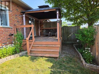 11 - 100 STROUD CRESCENT London South (South X) Ontario photo 32