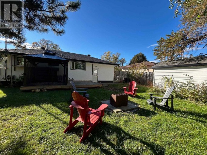 176 CRESCENT AVENUE, Thunder Bay (Grandview), Ontario, P7A7K6